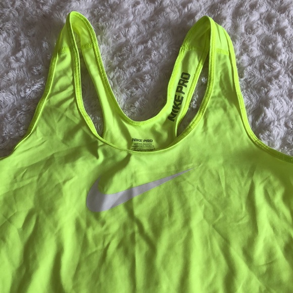 Nike Pro Tank Top Size S - Picture 2 of 7